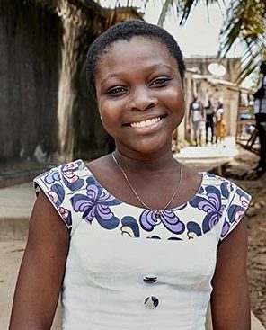 Olivia Aka tem diabetes tipo 1 e mora na Costa do Marfim.
